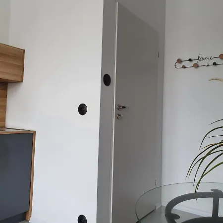 Lägenhet Studio - Plac Obroncow Poczty Polskiej IV *