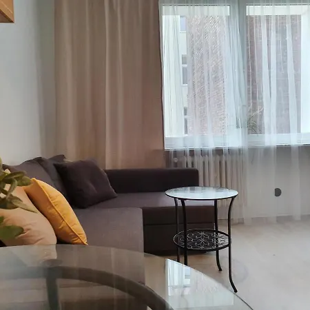 Studio - Plac Obroncow Poczty Polskiej IV